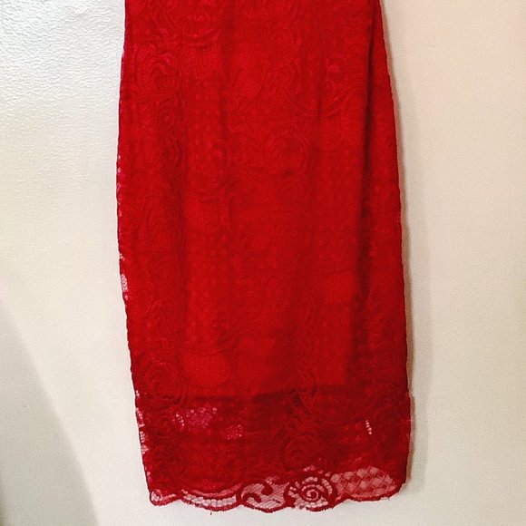GUESS Red Lace Dress - Picture 3 of 3